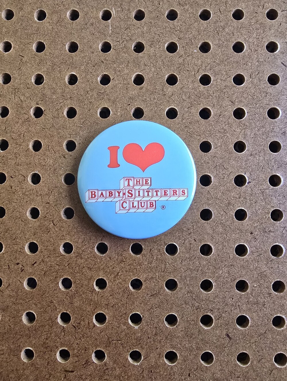 Vintage 1995 I Heart the Baby-Sitters Club Movie Promo Metal Pin Button